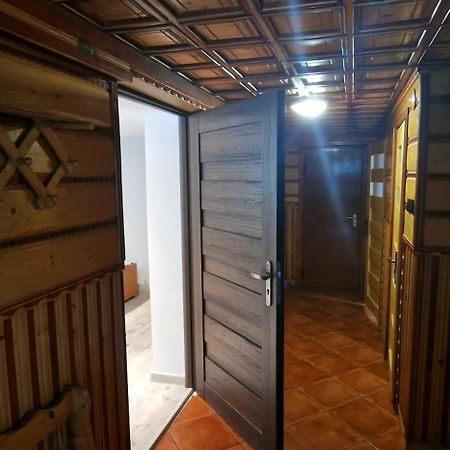 Apartament Lesny ノヴィ・タルク エクステリア 写真